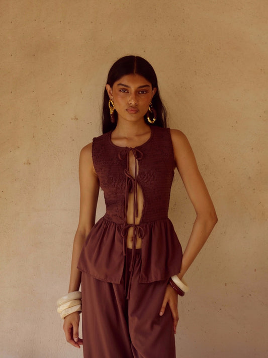 FLEUR SHIRRED TIE FRONT TOP - CHOCOLATE
